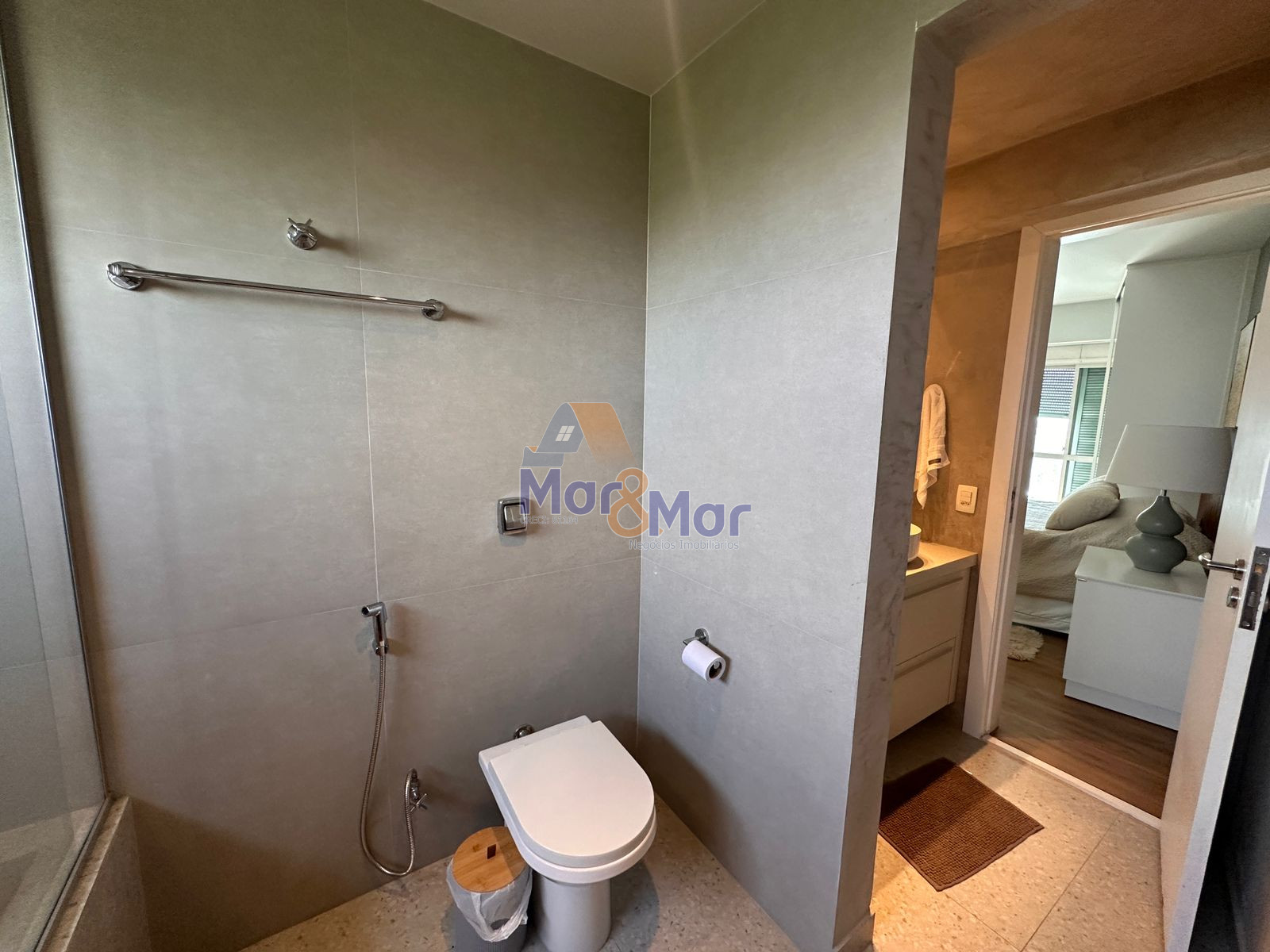 Apartamento-3-dormitorios-Pitangueiras
