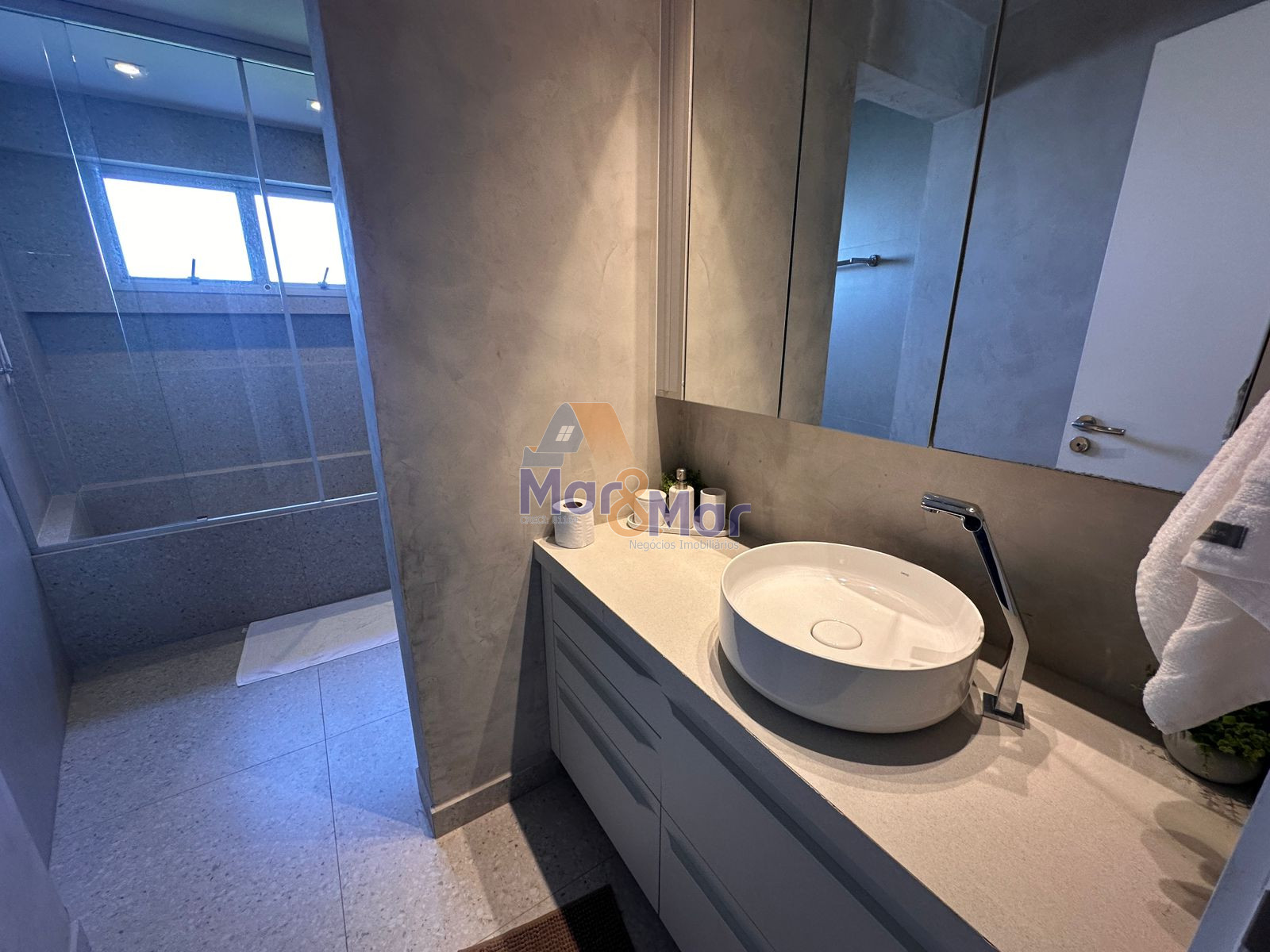 Apartamento-3-dormitorios-Pitangueiras