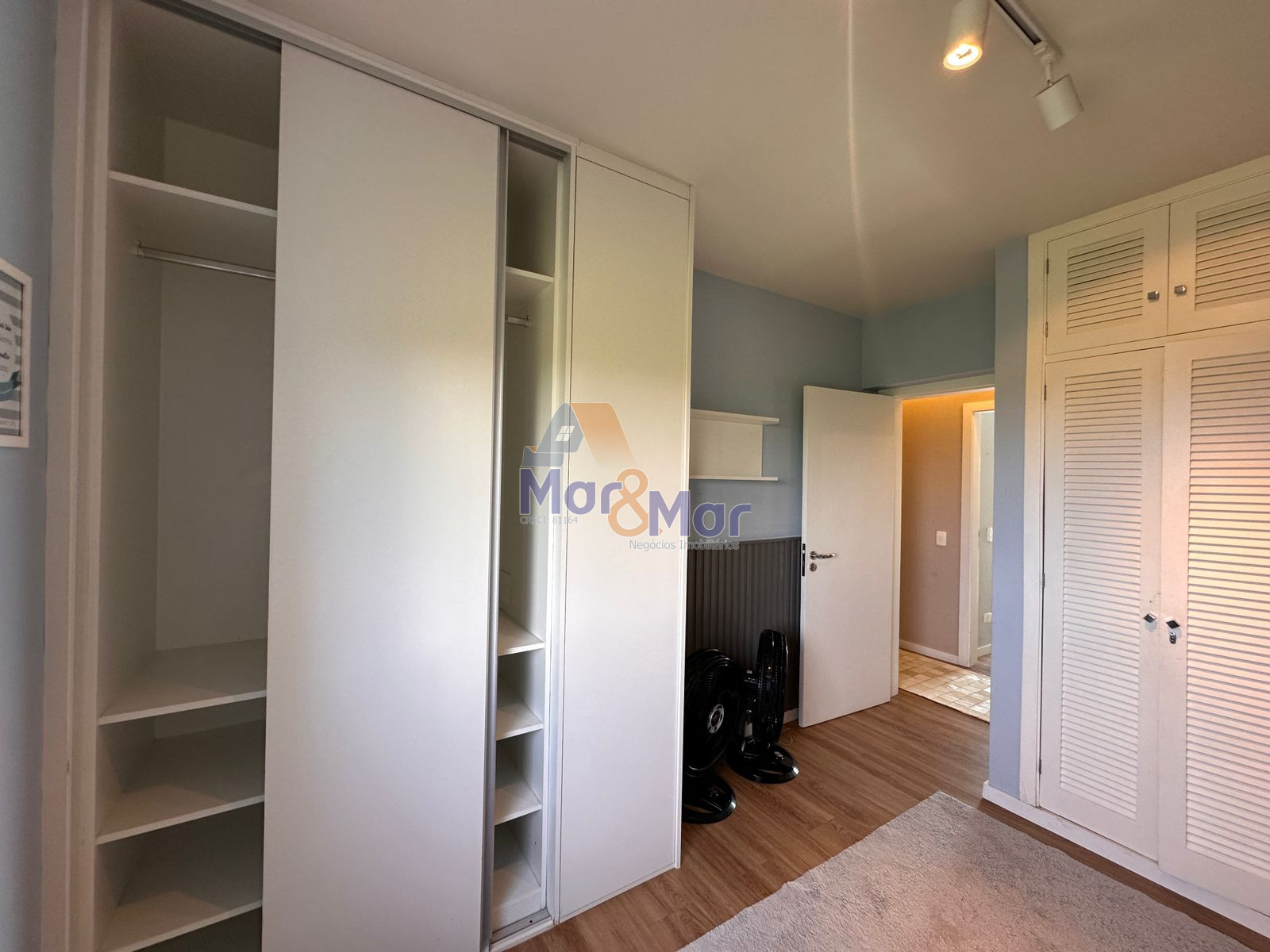 Apartamento-3-dormitorios-Pitangueiras