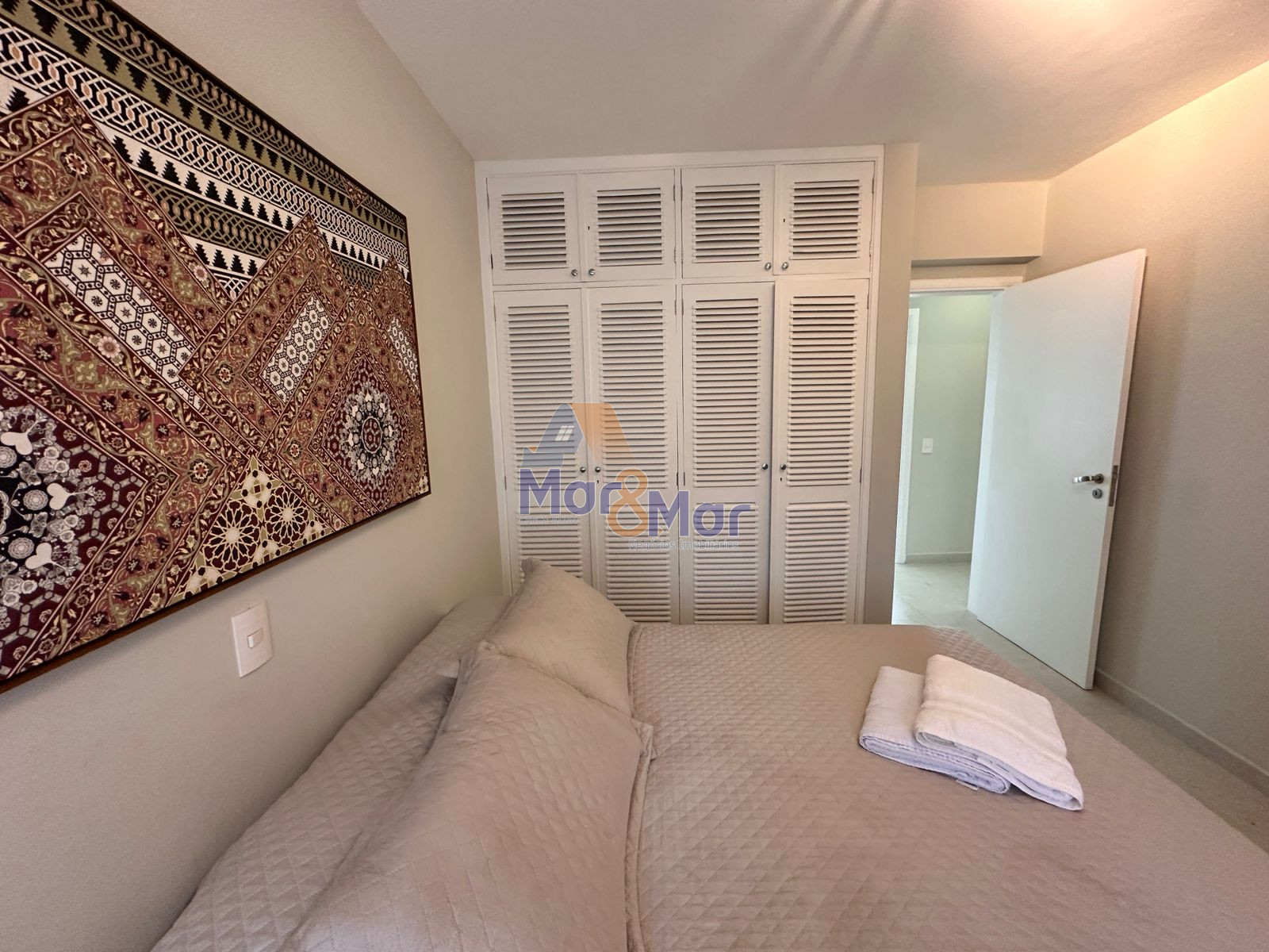 Apartamento Frente ao Mar nas Pitangueiras, Guarujá - SP