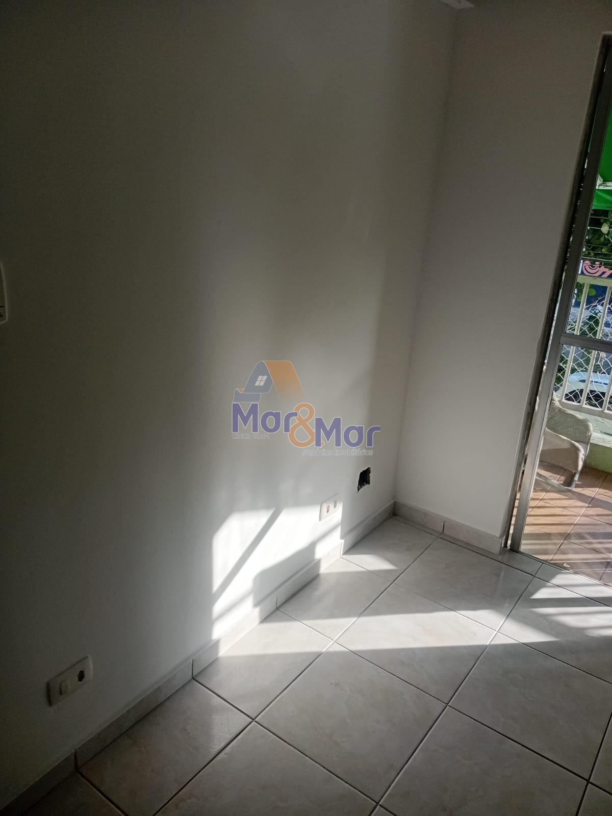 Apartamento na Praia da Enseada, Guarujá - SP