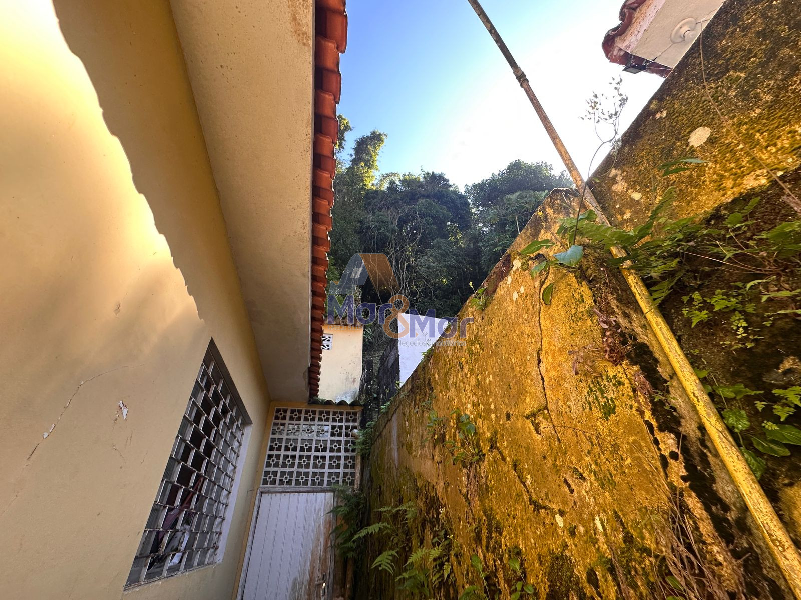 Casa-2-dormitorios-Pitangueiras