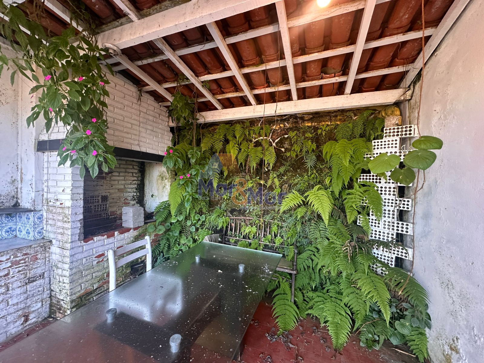 Casa-2-dormitorios-Pitangueiras