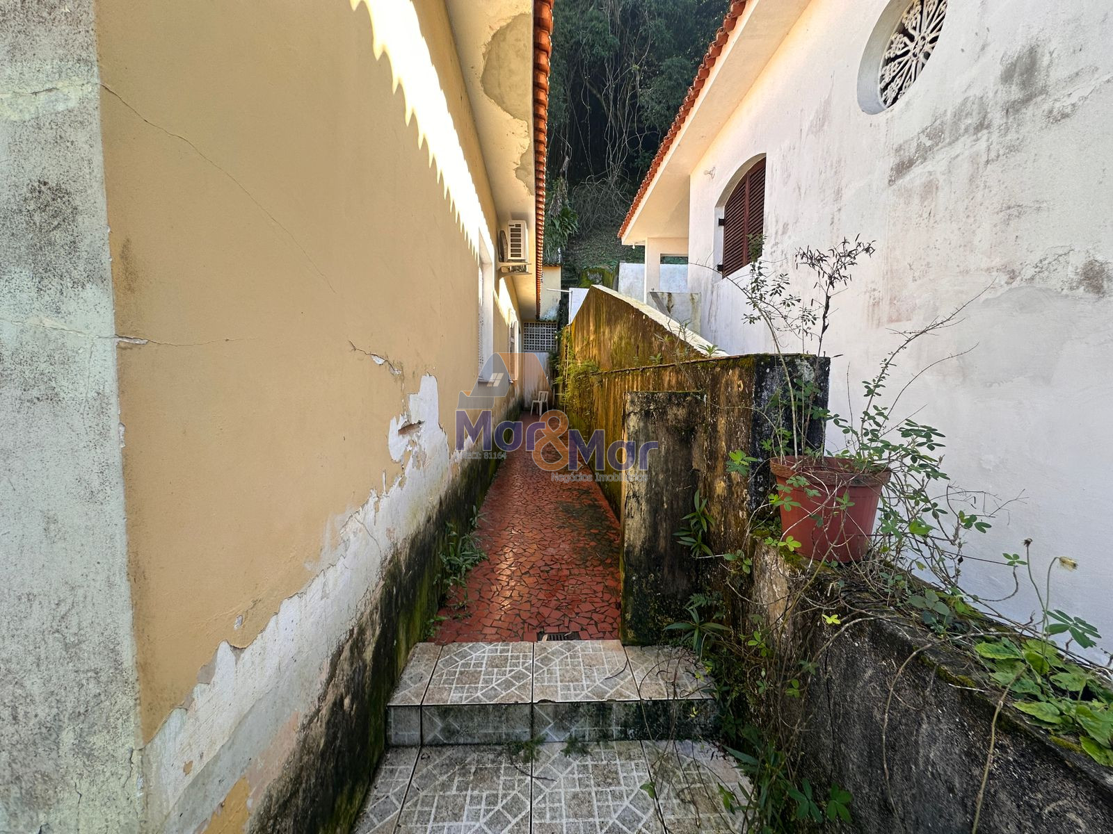 Casa-2-dormitorios-Pitangueiras