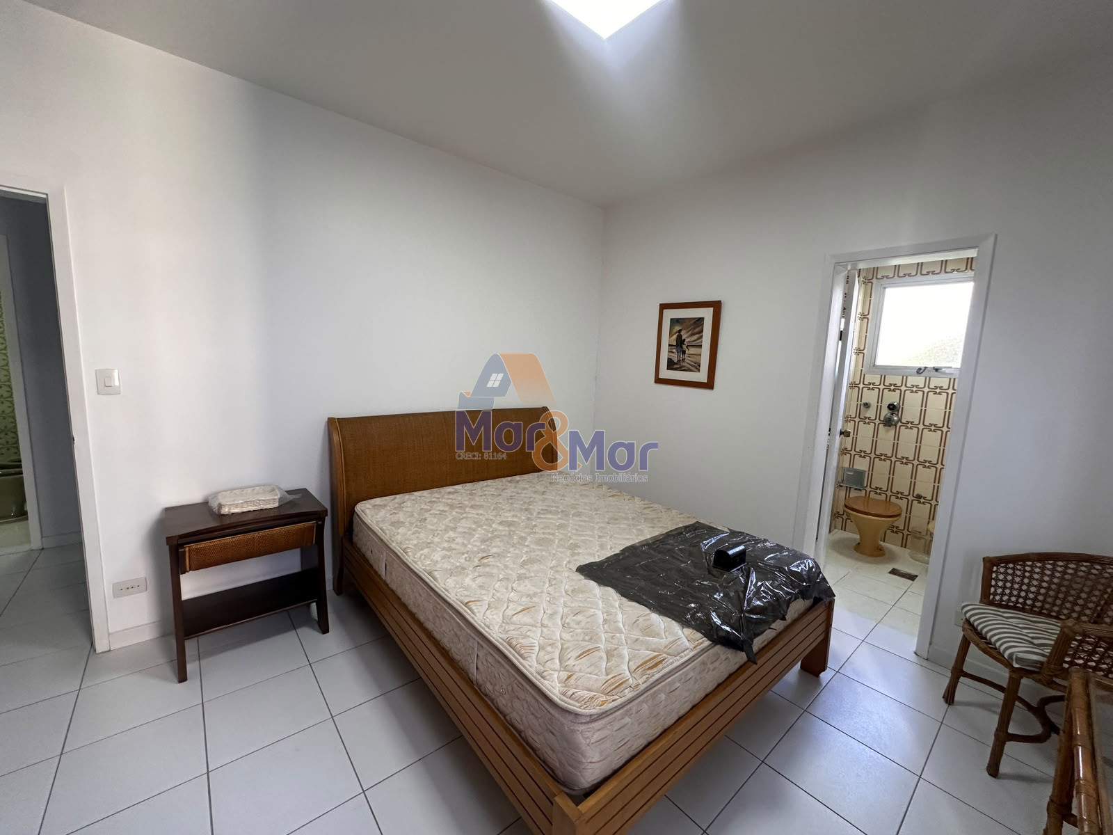 Apartamento Frente ao Mar nas Pitangueiras, Guarujá - SP