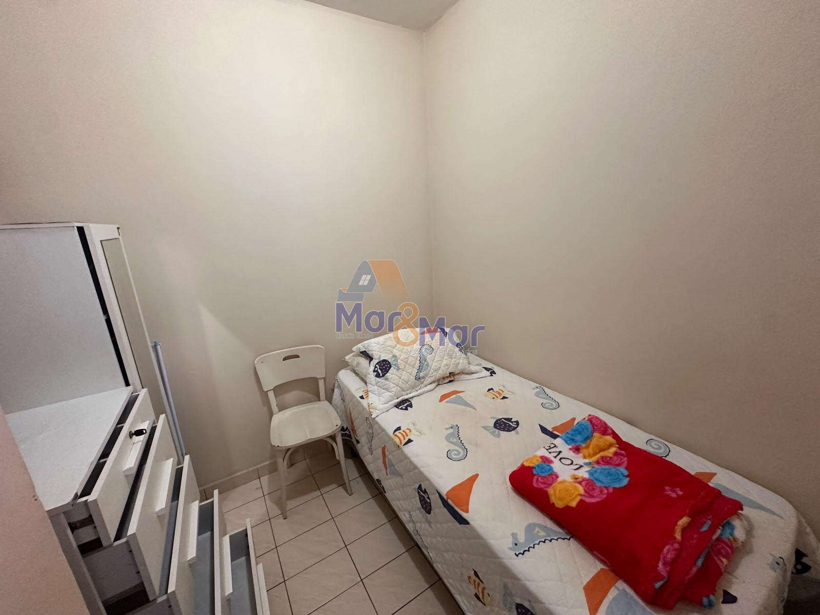 Apartamento Frente ao Mar nas Pitangueiras, Guarujá - SP