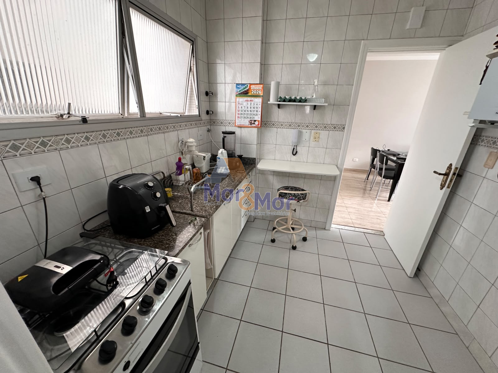 Apartamento na Praia das Astúrias, Guarujá - SP