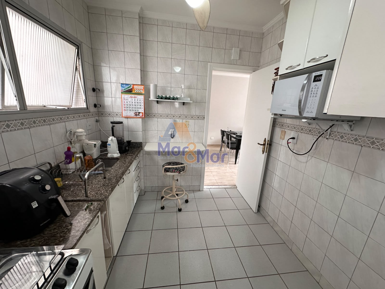 Apartamento na Praia das Astúrias, Guarujá - SP
