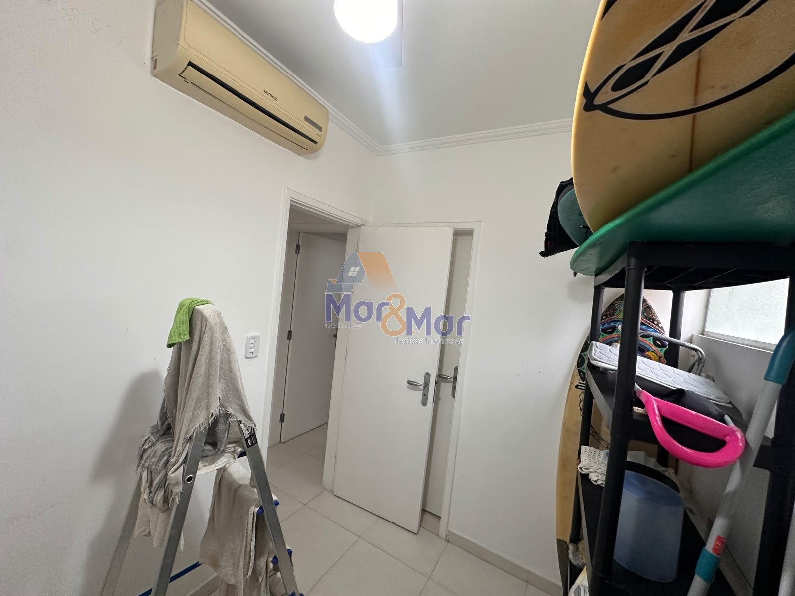 Apartamento Frente ao Mar nas Pitangueiras, Guarujá - SP