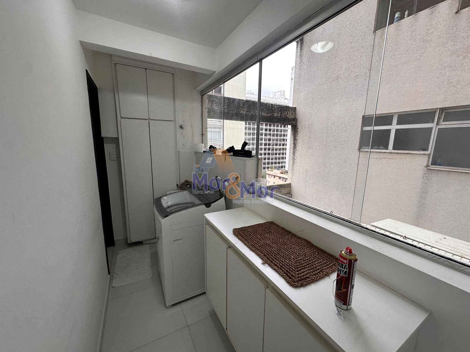 Apartamento Frente ao Mar nas Pitangueiras, Guarujá - SP