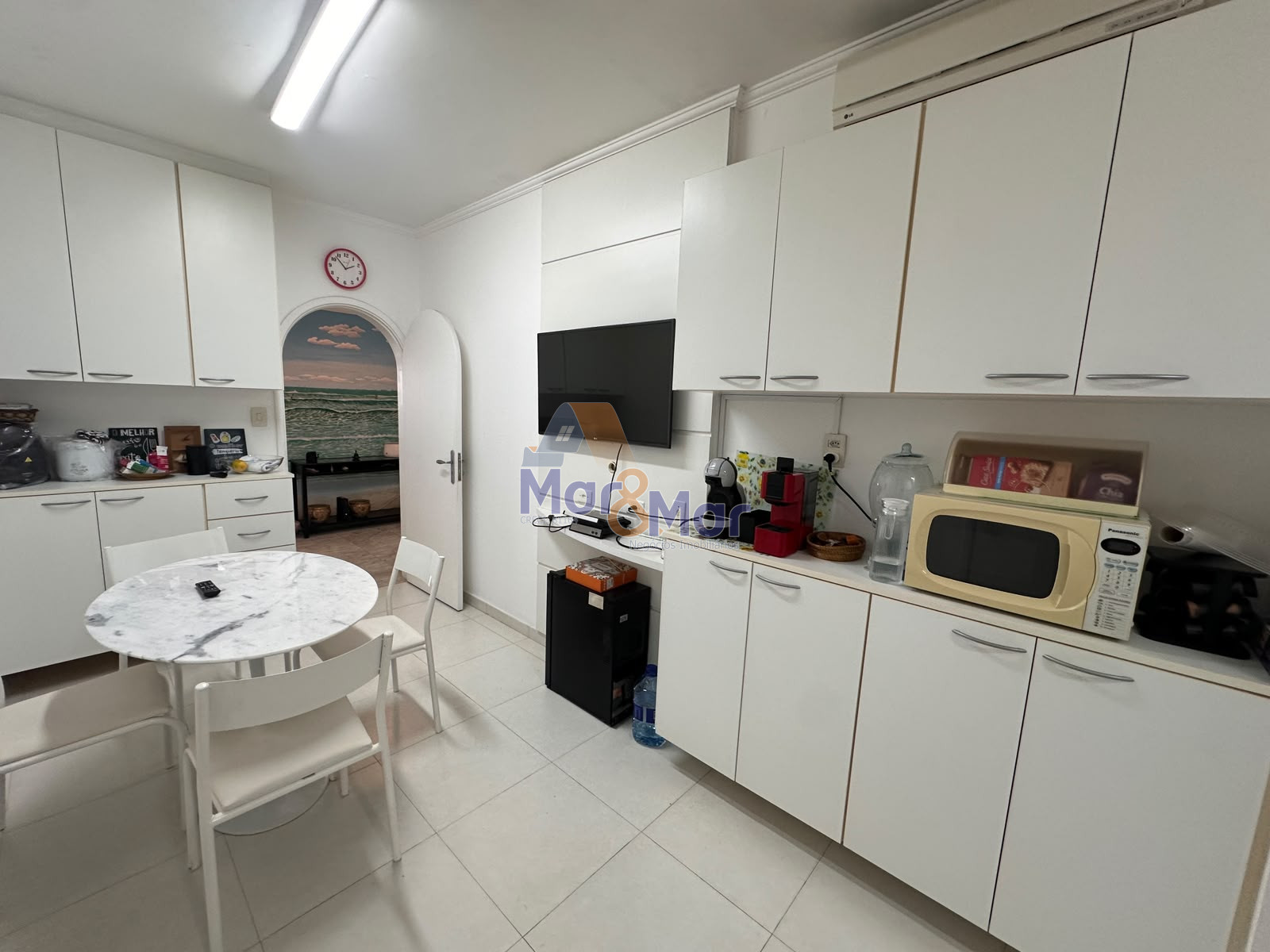 Apartamento Frente ao Mar nas Pitangueiras, Guarujá - SP