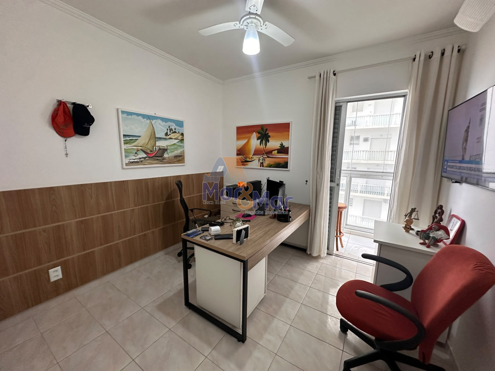 Apartamento Frente ao Mar nas Pitangueiras, Guarujá - SP