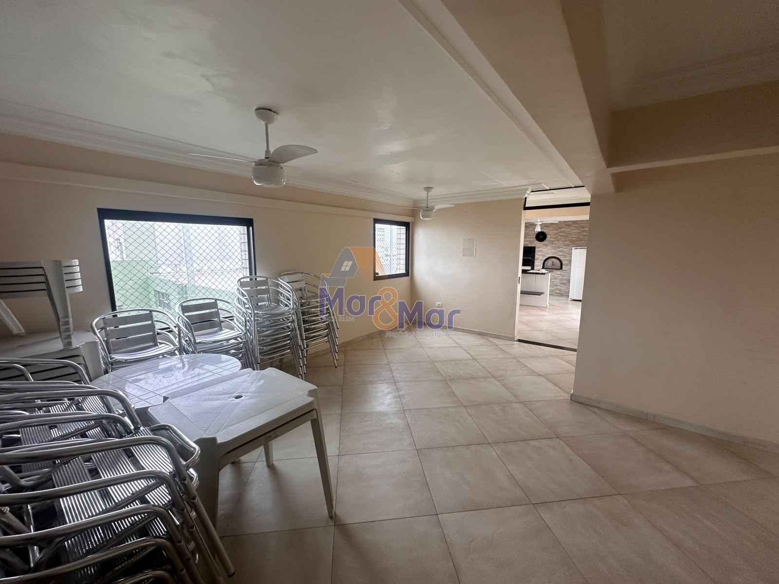 Apartamento-2-dormitorios-Pitangueiras