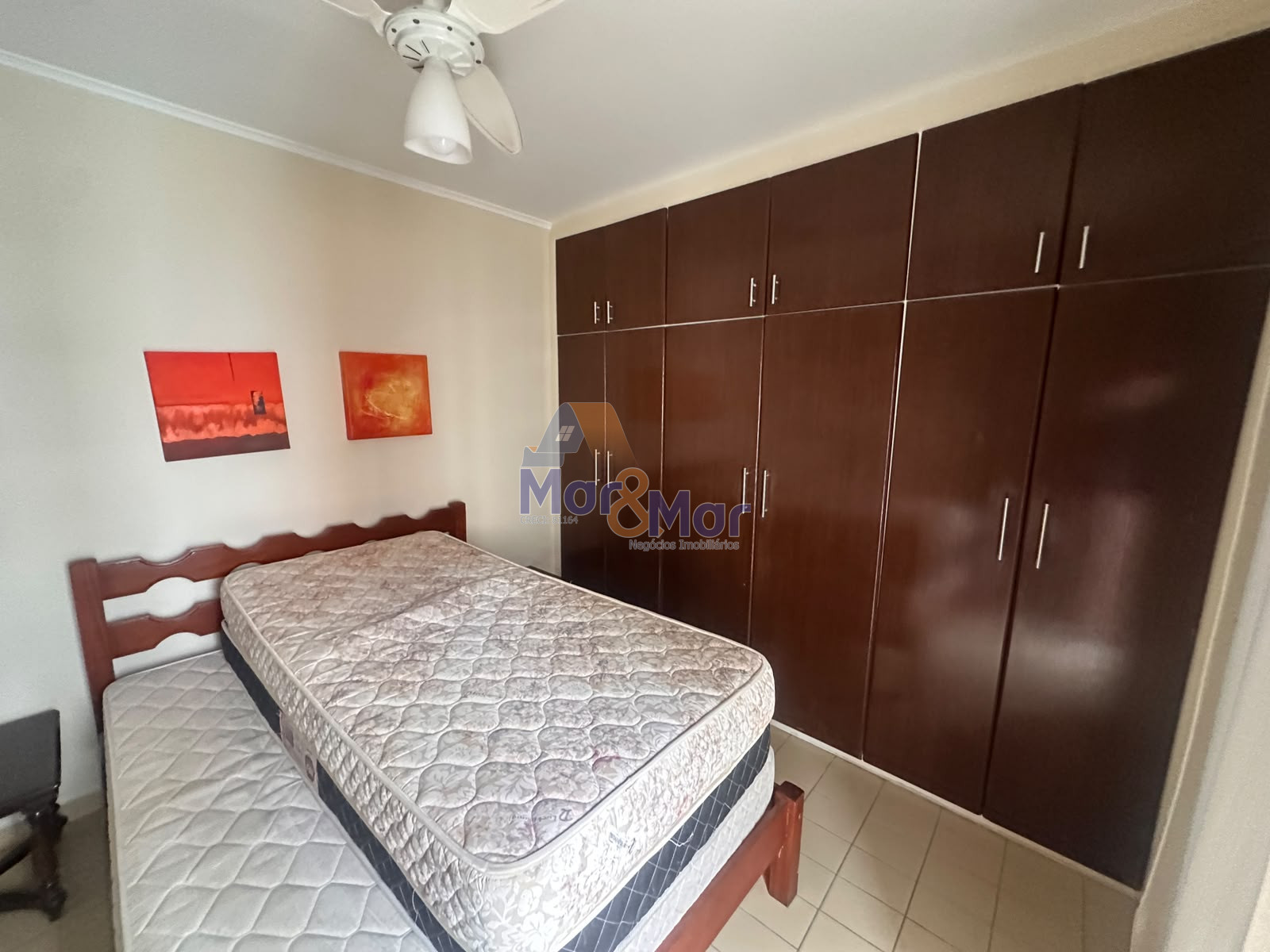 Apartamento-2-dormitorios-Pitangueiras