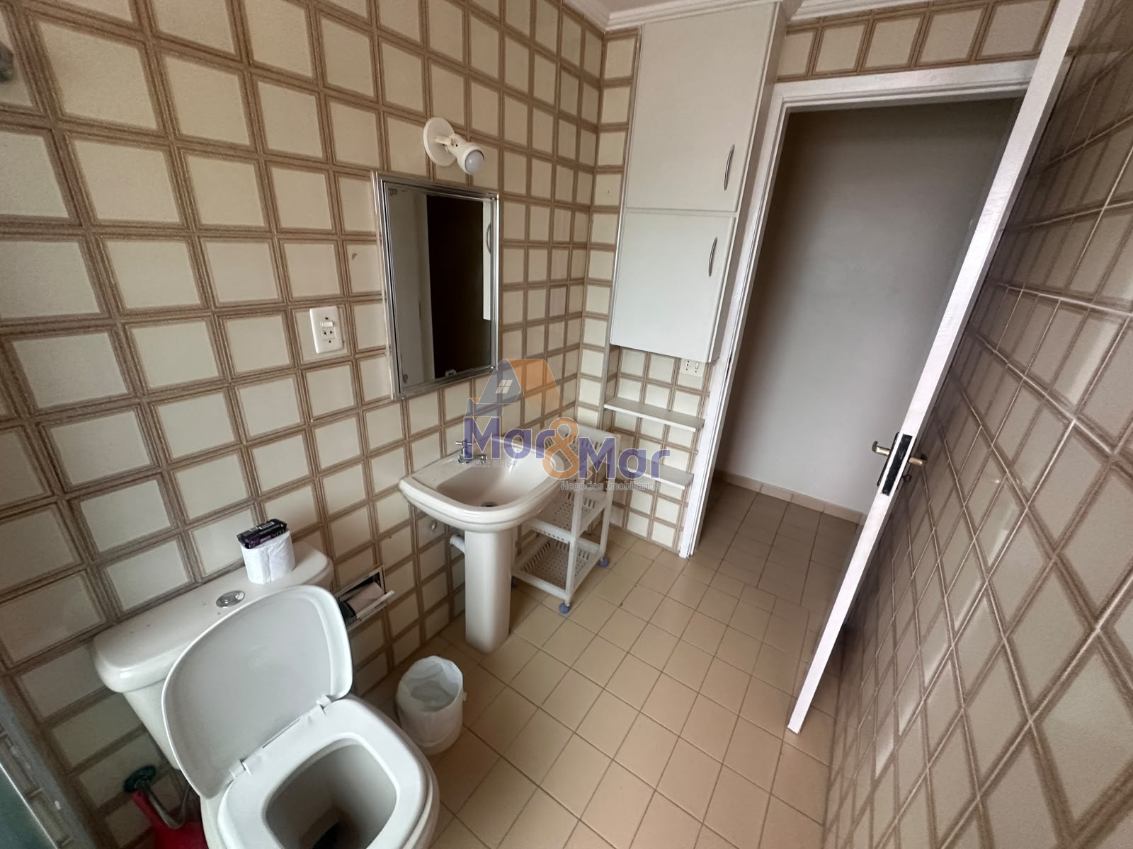 Apartamento-2-dormitorios-Pitangueiras