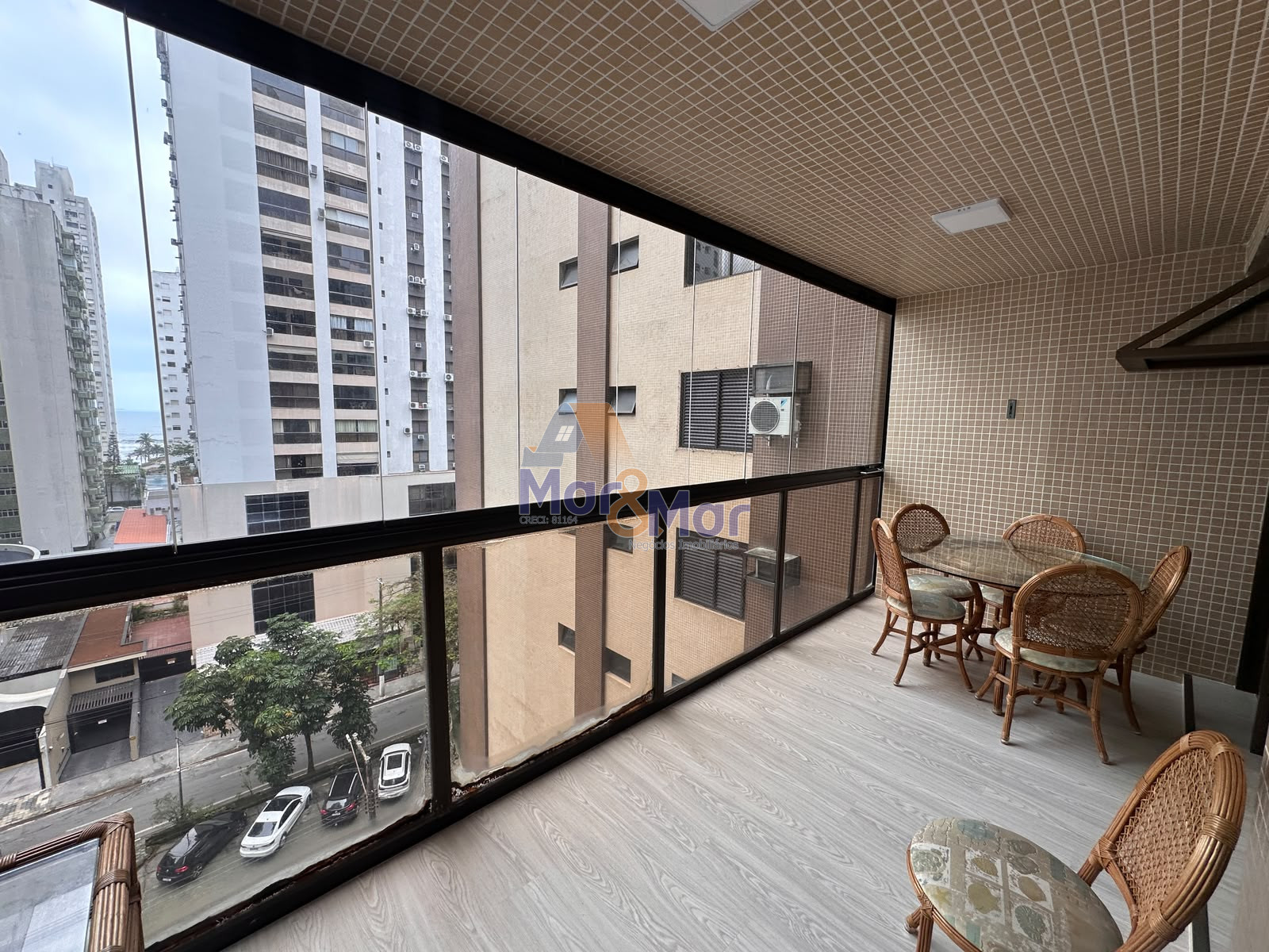 Apartamento-2-dormitorios-Pitangueiras