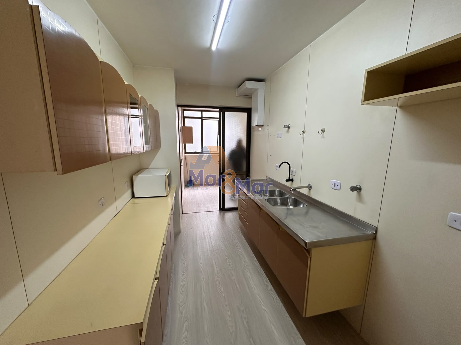Apartamento-2-dormitorios-Pitangueiras