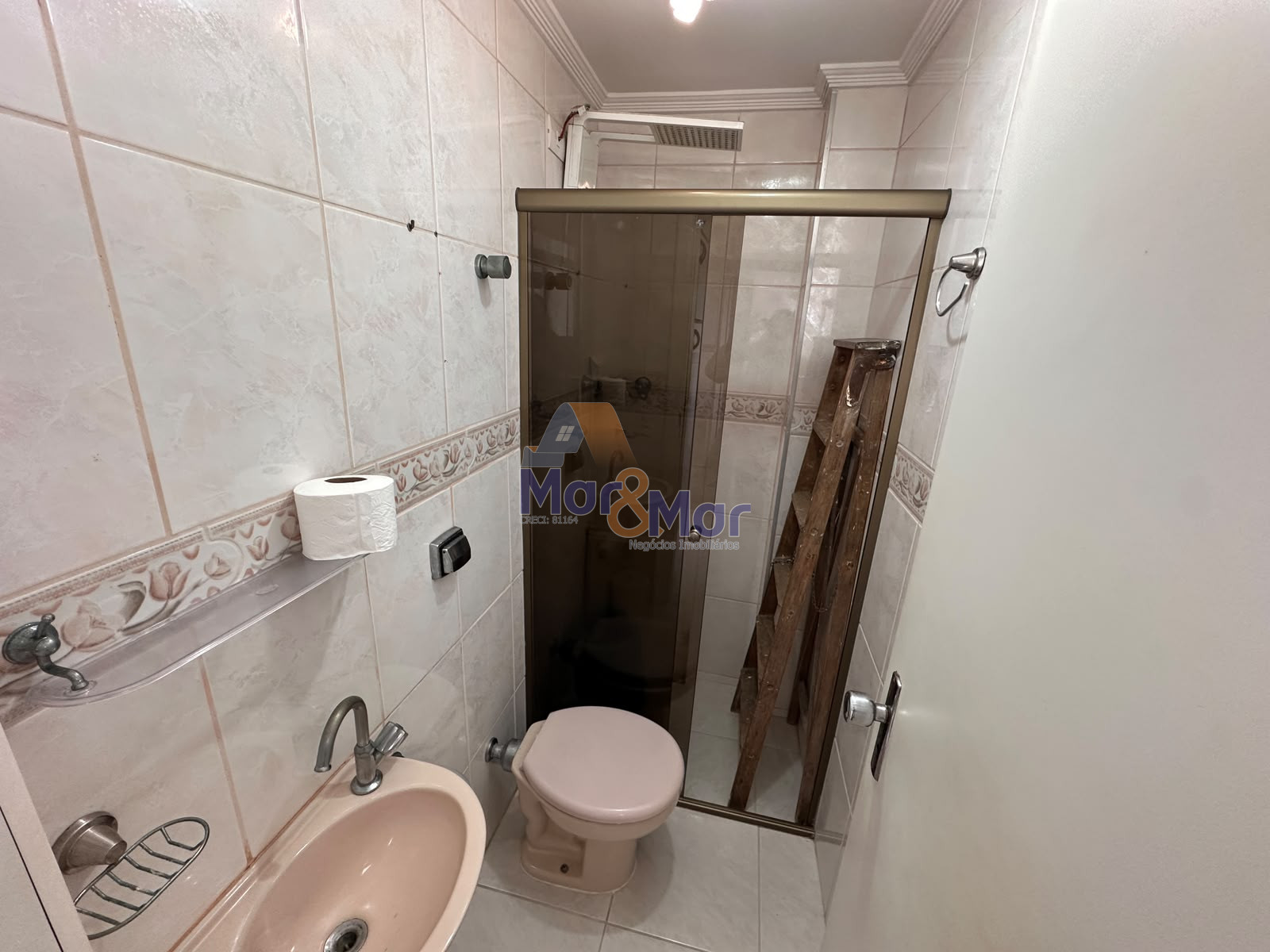Apartamento-2-dormitorios-Pitangueiras
